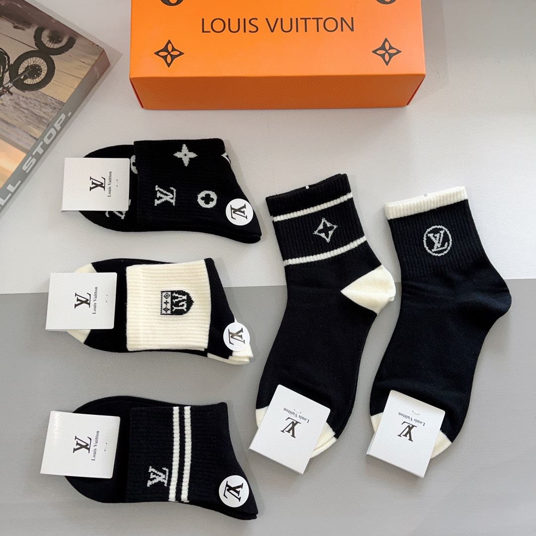 Louis Vuitton Socks